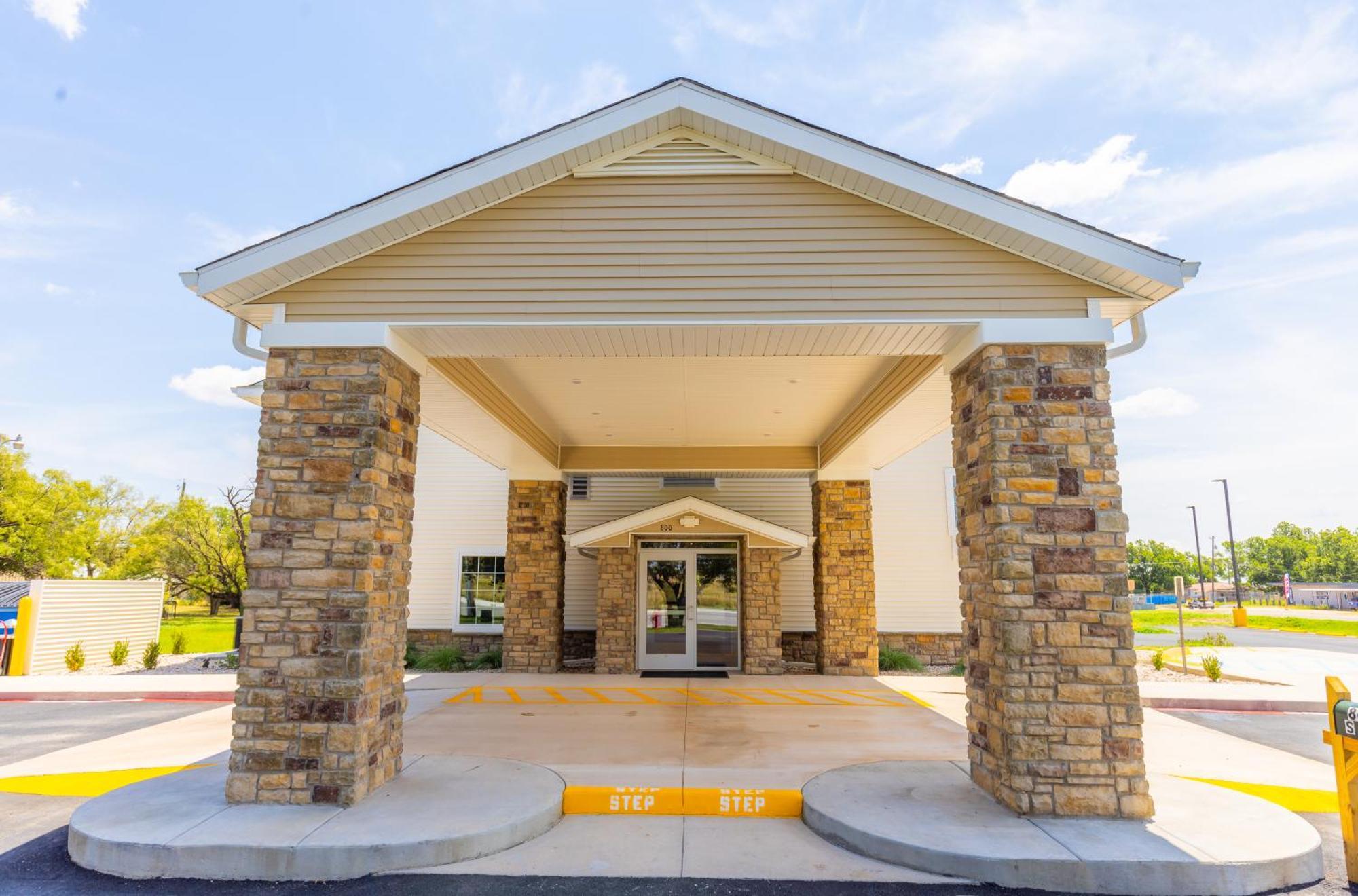 Cobblestone Inn & Suites - Winters Exteriér fotografie